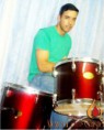 /album/fotos-m-c/diego-baterista-e-lider-da-banda-jpg/